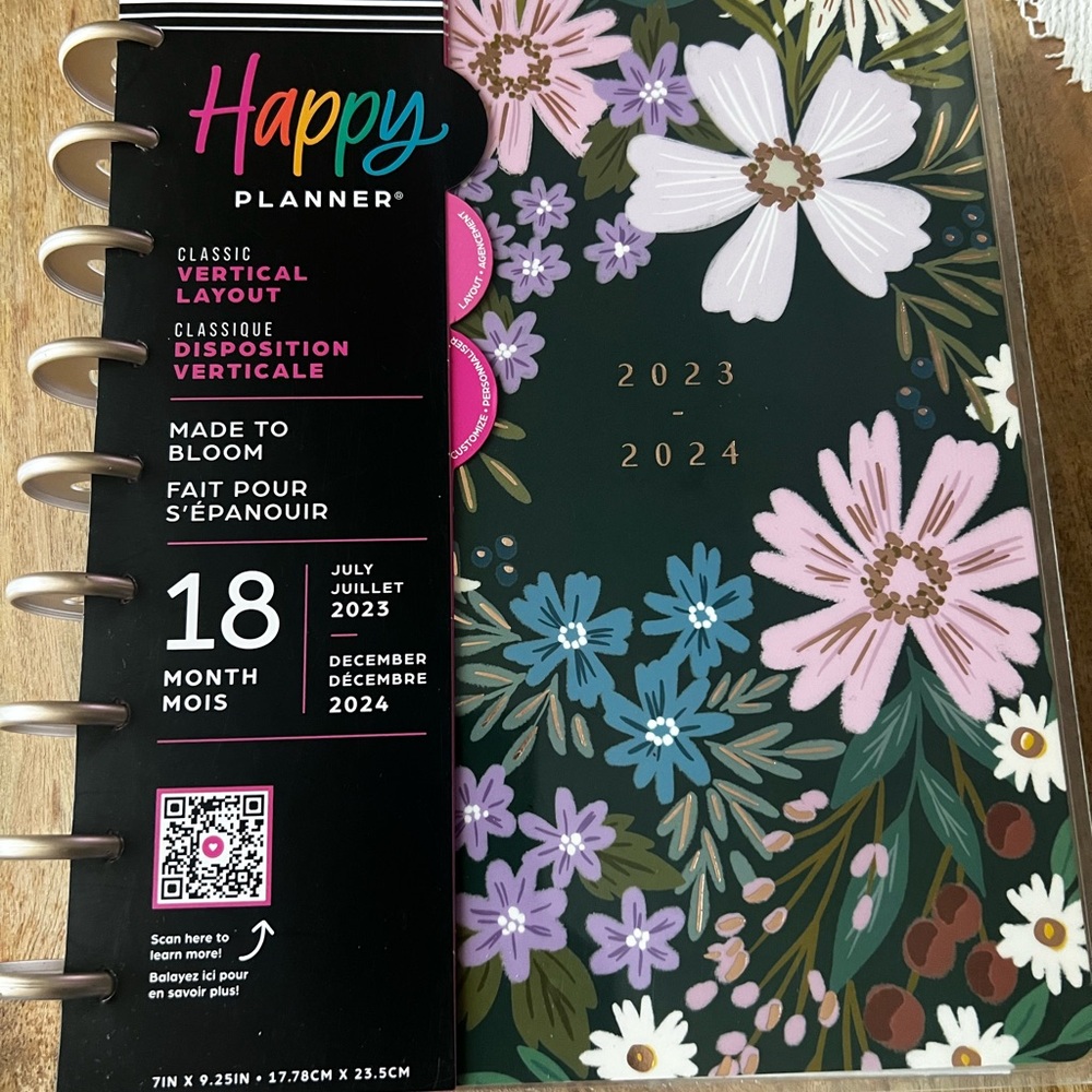 ⭐️Brand New⭐️Classic Size Happy Planner 18 months